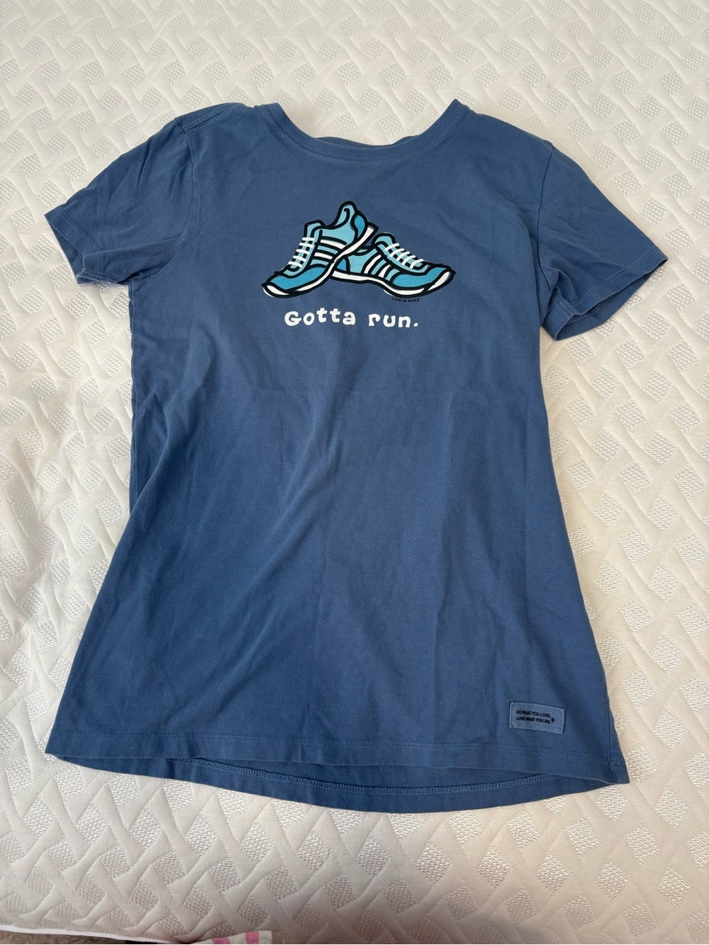 Life Is Good Women's Navy Blue "Gotta Run" Short Sleeve Tee XS